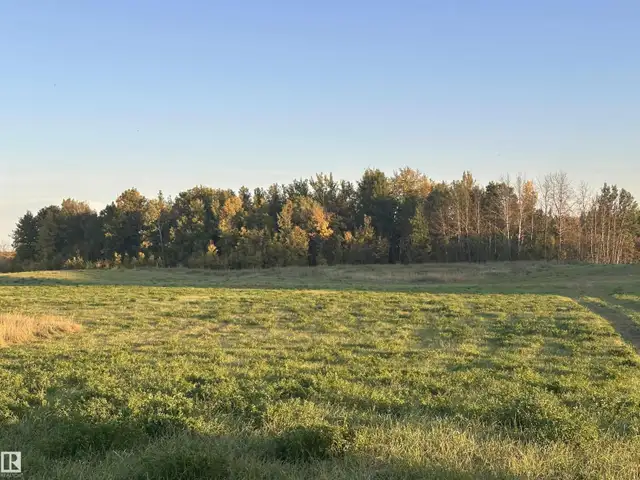 Range Road 225 @ township 612 Rural Thorhild County, Alberta in Land for Sale in Edmonton - Image 20