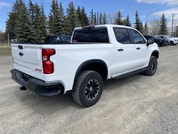 This CHEVROLET SILVERADO 1500 boasts a 6.2 Liter engine powering this Automatic transmission. ENGINE... (image 5)