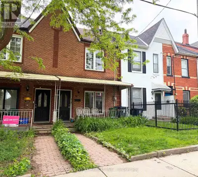 BASEMENT - 72 ST CLARENS AVENUE Toronto (Little Portugal), Ontar