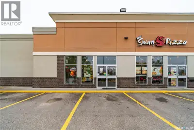 This beautifully developed restaurant offers 1,598 sq. ft. of space with a fully equipped commercial...