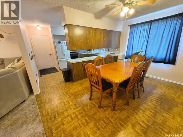 10 Yandeau CRESCENT Radville, Saskatchewan in Houses for Sale in Regina - Image 7
