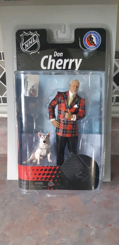 Figurine Don Cherry dans Art et objets de collection  à Sherbrooke