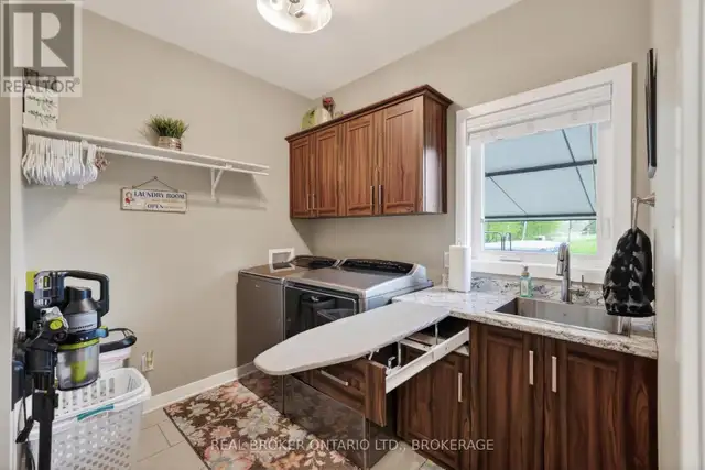 6625 SUTHERLAND AVENUE South Glengarry, Ontario in Houses for Sale in Cornwall - Image 22