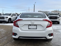 AMVIC Licensed Dealer * Power Sunroof * Rear Vision Camera * Heated Front Seats * Keyless Entry * Re... (image 6)