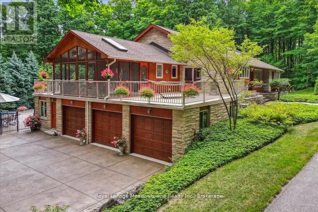 5590 STEELES AVENUE W Milton, Ontario in Houses for Sale in Oakville / Halton Region - Image 4