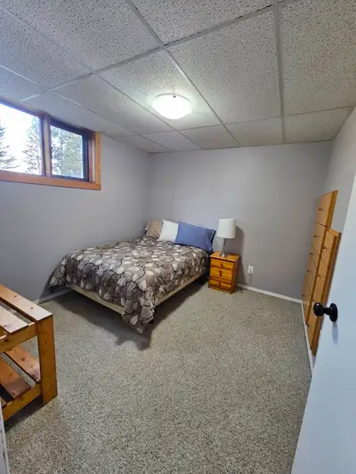 Available March 1st. Furnished room in Cranbrook. 960sq ft either to yourself or potentially one oth...