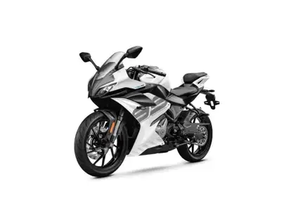 CFMOTO 450NK 2026 Monocylindre, refroidi par liquide, Cylindrée: 298cc Puissance maximale: 29.5 ch /...