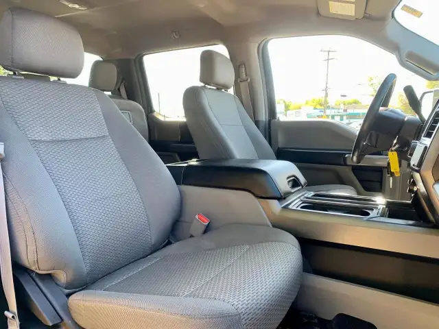 2016 FORD F-150 4X4 CREW 6.5FT LOW KMS LOADED in Cars & Trucks in Guelph - Image 22