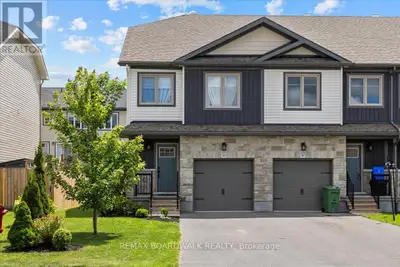 Beautiful 3 bedroom end unit townhome in the heart of Bellamy Farms, Smiths Falls, covered front por...