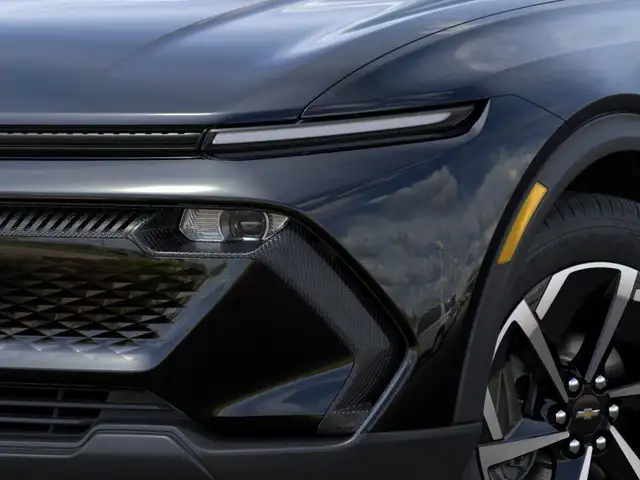 Chevrolet Equinox EV 2026 in Cars & Trucks in Longueuil / South Shore - Image 11