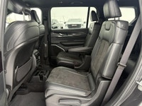 Discover capability and comfort in the 2022 Jeep Grand Cherokee L Grand L Altitude, now available at... (image 8)
