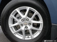 Navigate every journey with confidence and comfort in the 2024 Chevrolet Equinox LS. Dressed in stri... (image 5)