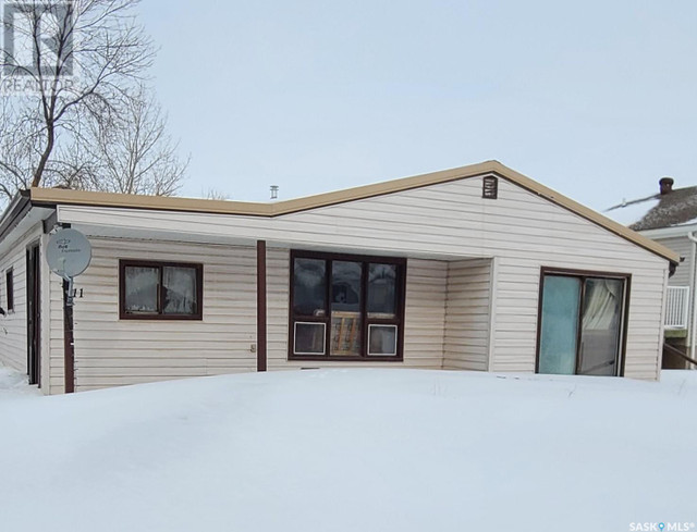 211 2nd AVENUE Lampman, Saskatchewan in Houses for Sale in Regina