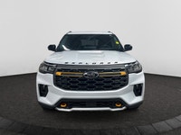 Check out this vehicle's pictures, features, options and specs, and let us know if you have any ques... (image 7)