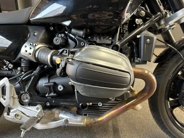 2024 BMW R 12 Blackstorm Metallic in Street, Cruisers & Choppers in Calgary - Image 4