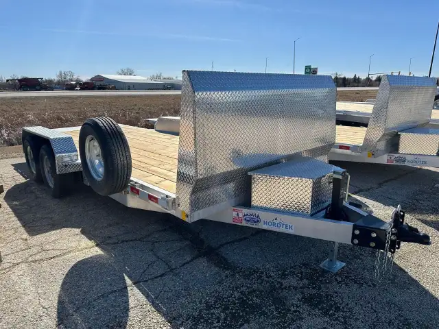 2025 Nordtek Car & Equipment Hauler Tilt 82" X 18' Nordtek Tilti in Travel Trailers & Campers in Winnipeg - Image 4