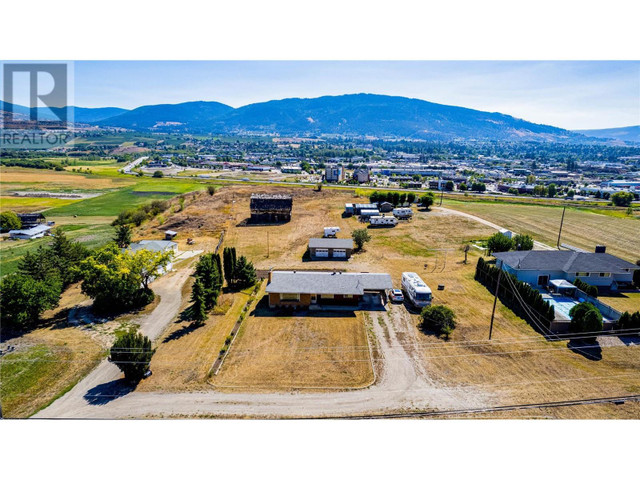 5505 Old Kamloops Road Vernon, British Columbia in Houses for Sale in Vernon