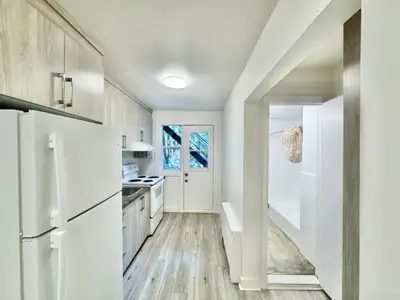 3 1 2-3 1/2-3 et demi-3 and half-1 bed-1 bedroom-1 chambre-Rosemont-Électros inclus-Appliances inclu...