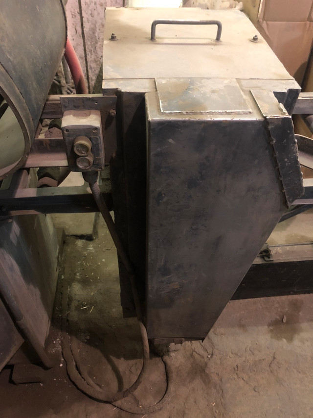 Custom Industrial Wood Staining Machine Decks & Fences Edmonton