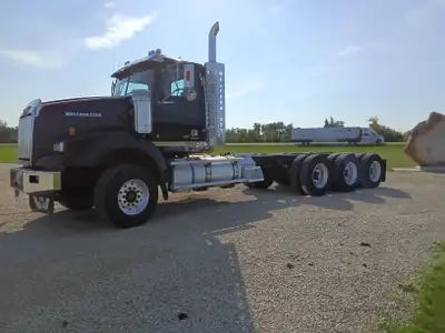 560 HP DD16, 18 SPD STANDARD, 24.5" TIRES, ALUMINUM WHEELS, 6X6 DIFF LOCKS, 4:30 GEAR RATIO, 20,000...