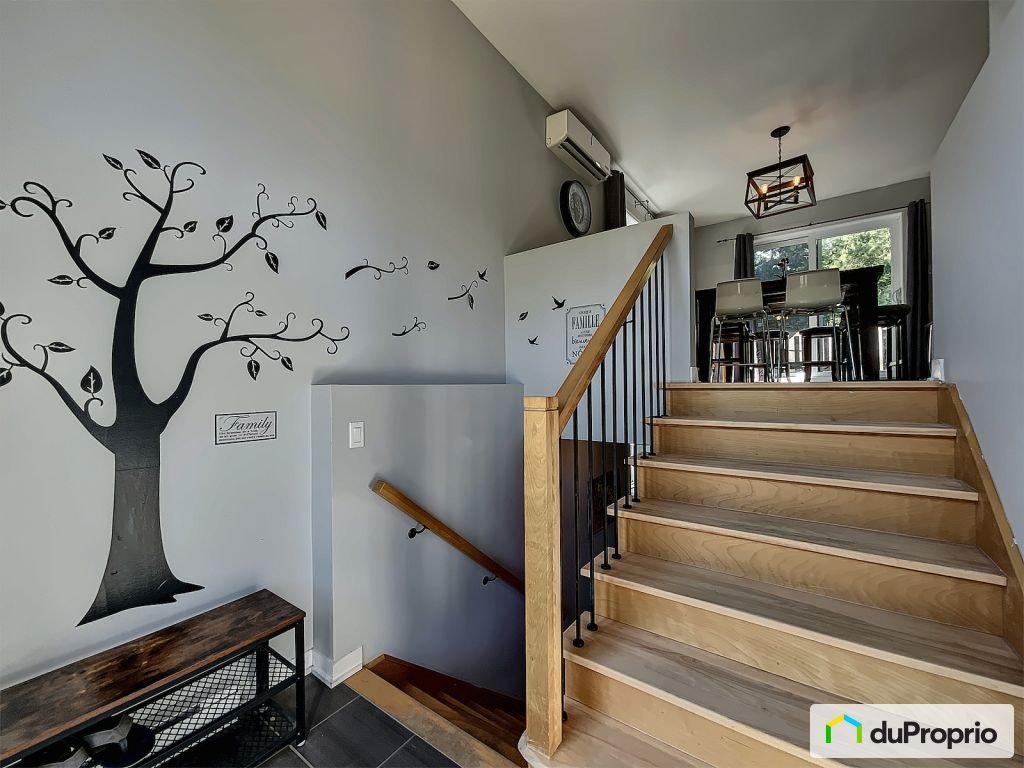 $525,000 - Bungalow for sale in St-Calixte — photo 2