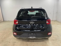 Looking for a stylish and efficient ride that's perfect for navigating the city? Check out this slee... (image 4)