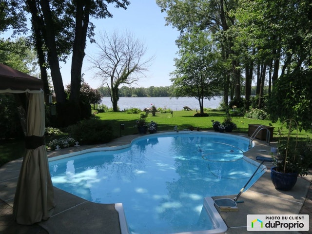 $865,000 - Residential Lot for sale in Ste-Rose — photo 1