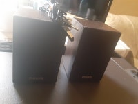Pair of Surround sound speakers City of Toronto Toronto (GTA) Preview