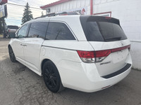 Touring | LEATHER | DVD | NAV | SUNROOF | PWR SIDE DOORS/HATCH Check out this 2016 Honda Odyssey Tou... (image 5)