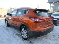 Thanks for viewing our South View Motors Inventory! 2020 NISSAN QASHQAI SV AWD WITH APPLE CARPLAY +... (image 5)