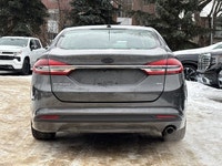 IIHS Top Safety Pick, Top Safety Pick+. Only 78,987 Kilometers! This Ford Fusion SE boasts a Regular... (image 3)