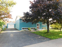 Dartmouth Bungalow with In-Law Suite/4beds/2baths - VIDEO TOUR!