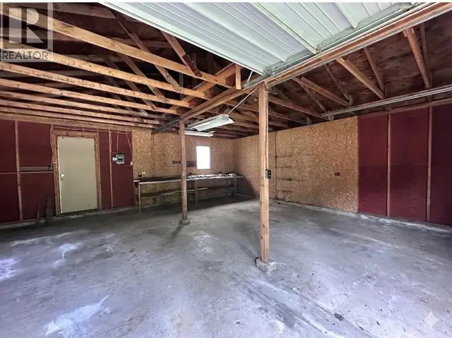 611 Slocan Street Slocan, British Columbia in Land for Sale in Nelson - Image 9