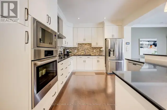 10 - 435 WINCHESTER DRIVE Waterloo, Ontario in Condos for Sale in Kitchener / Waterloo - Image 11