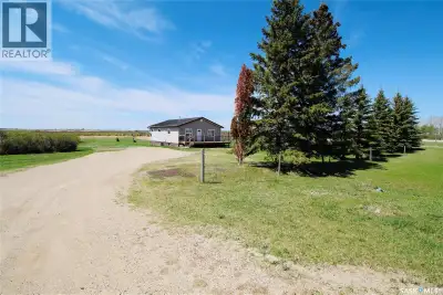 This beautifully renovated home has it all and sits on 3.16 acres, only 1 mile south of Moosomin! Ev...