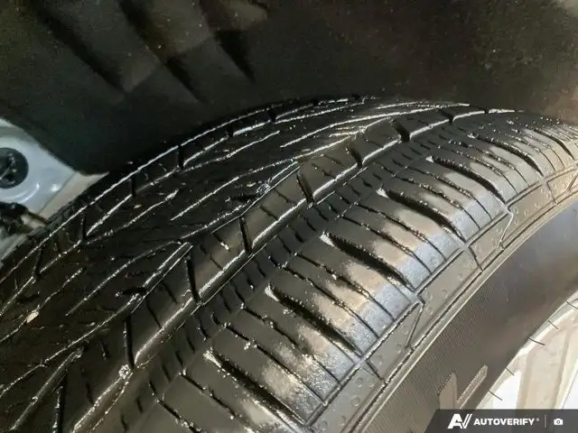 2024 GMC Acadia Elevation | Remote Start | Rear View Camera in Cars & Trucks in Prince Albert - Image 12