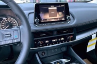 Remote Start,pro Pilot Assist,power Liftgate,intelligent Lane Intervention,panoramic Moonroof,heated... (image 5)