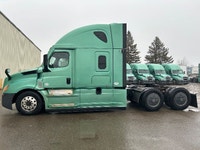 2020 FREIGHTLINER T12664ST;Heavy Duty Trucks - Conventional Truck w/ Sleeper Penske Location 525 MAC... (image 3)