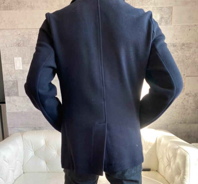 Zara manteau homme veste large grandeur 40 dans Hommes  à Longueuil/Rive Sud - Image 4