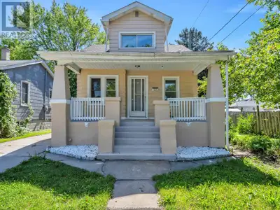 1329 MCKAY Windsor, Ontario