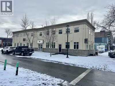 This ideal office building, located in a convenient downtown location directly across from the Court...