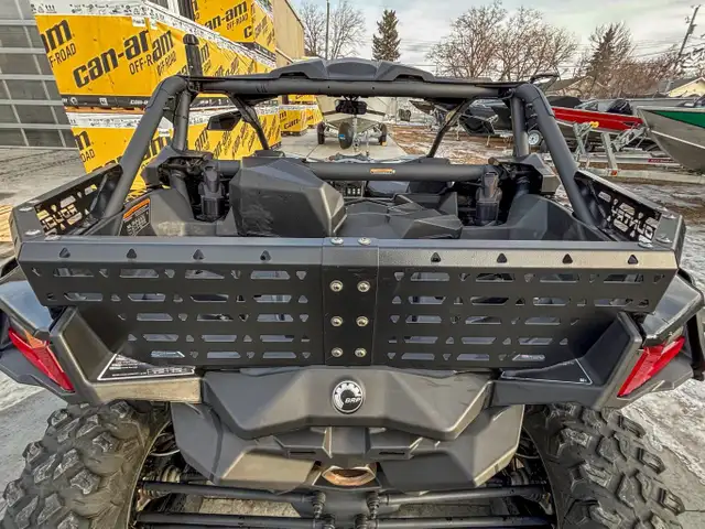 2025 Can-Am Maverick X3 X ds TURBO RR Triple Black in ATVs in Edmonton - Image 7