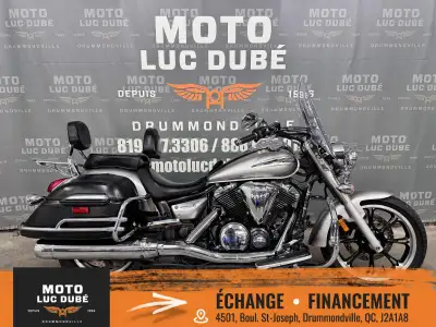 2009 Yamaha V-Star 950 Tourer Yamaha V-Star 950 Tourer 2009 60 528 KM PARE-BRISE VALISES RIGIDES DOS...