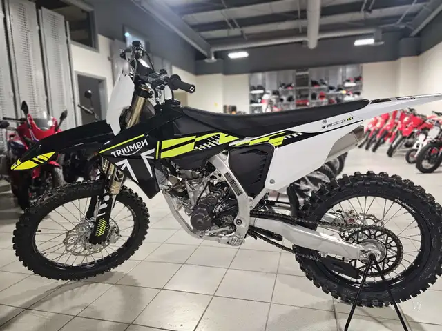 2026 Triumph TF250-X MOTOCROSS in Dirt Bikes & Motocross in Grande Prairie - Image 5