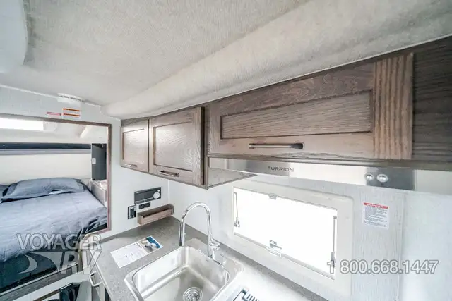 2027 Northern Lite 10.2EX Dry Bath Limited Edition in Travel Trailers & Campers in Kelowna - Image 26