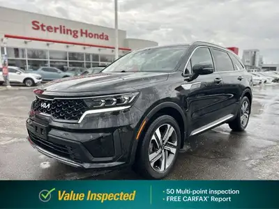 Navigate your busy schedule with remarkable ease and efficiency in the 2022 Kia Sorento Hybrid EX. T...