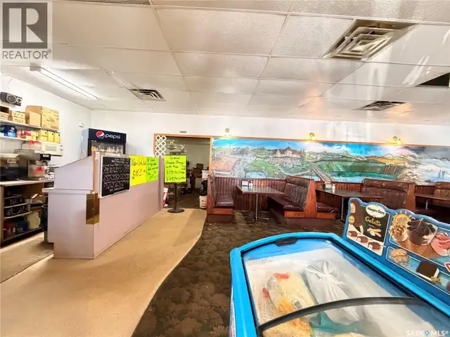 305 1st AVENUE W Assiniboia, Saskatchewan in Commercial & Office Space for Sale in Moose Jaw - Image 18