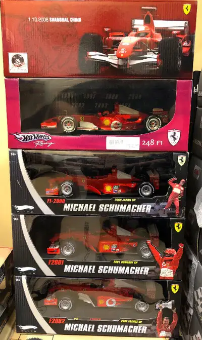 SET OF 5 MICHAEL SCHUMACHER SCUDERIA FERRARI MODEL CARS BY HOT WHEELS LIMITED EDITION INDIVIDUALLY N...