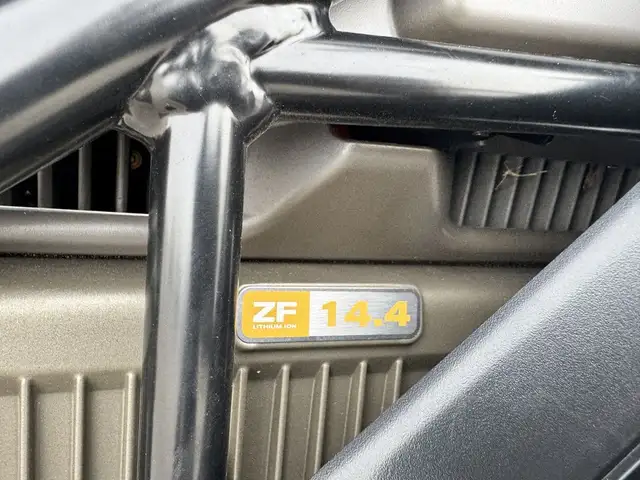 2021 Zero Motorcycles SR/S SRS ZF 14.4 **LIKE NEW** in Street, Cruisers & Choppers in Markham / York Region - Image 9