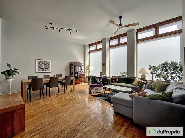 $869,000 - Condominium in Ville-Marie (downtown, old Mtl) — photo 1